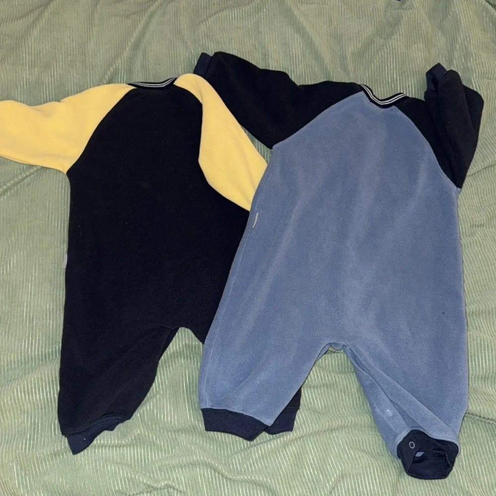 Carter’s Vintage Baby Fleece Bodysuits Bundle of 2 9 months
